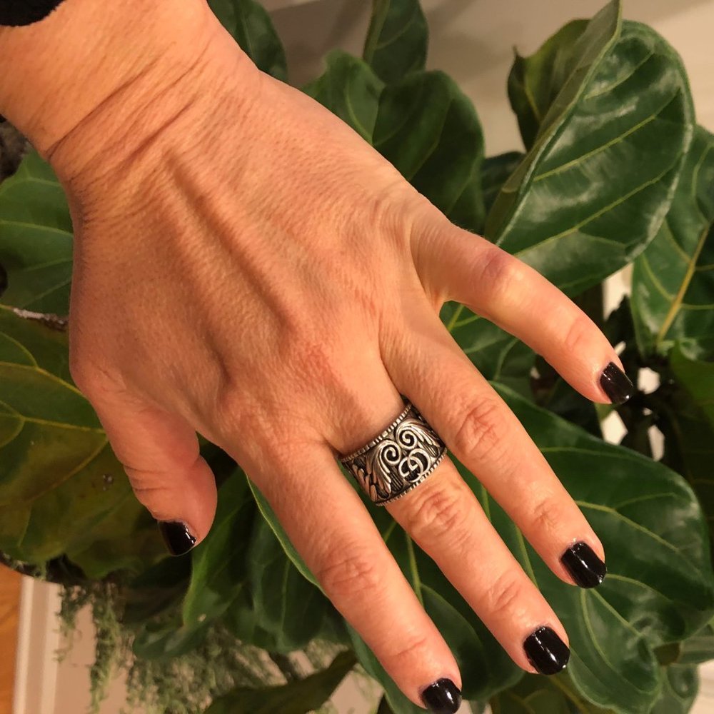 HOST PICK! 🥳 Gucci Double G Sterling Silver Leaf Motif Ring NEW IN BOX - Picture 11 of 11